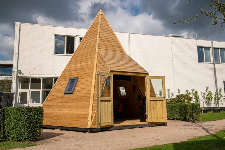 Basecamp_Tipi_1-1920x1278